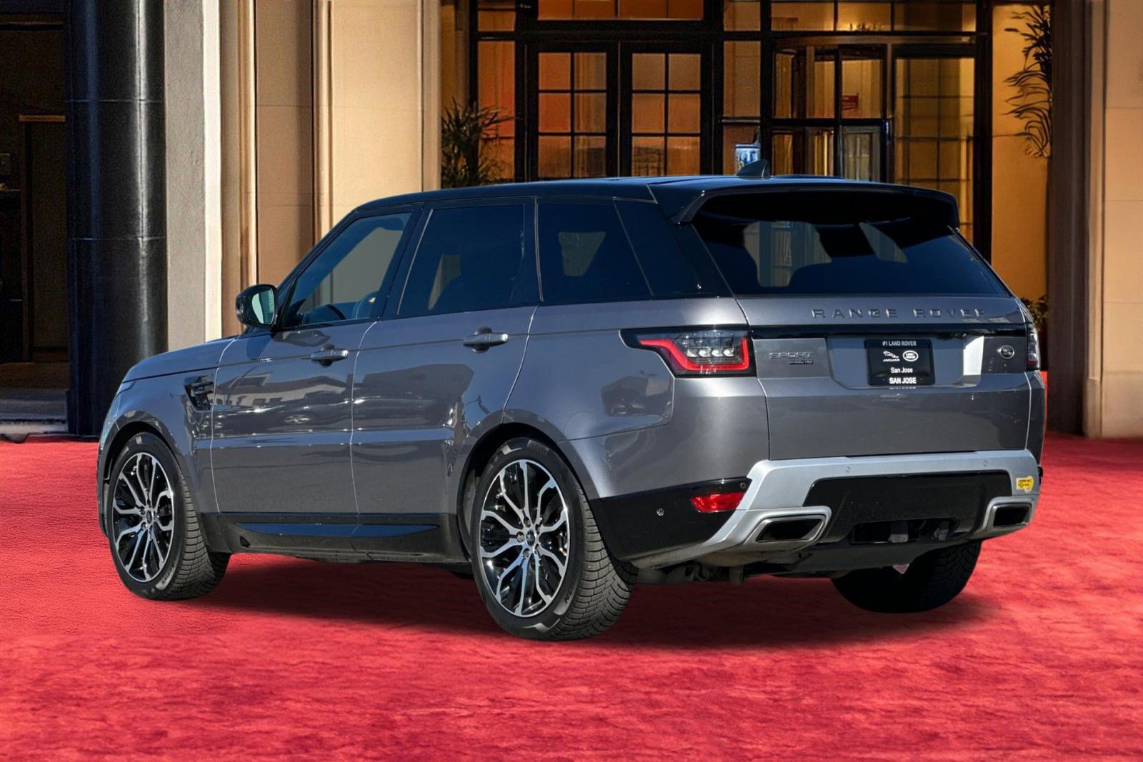 Used 2021 Land Rover Range Rover Sport HSE image 4