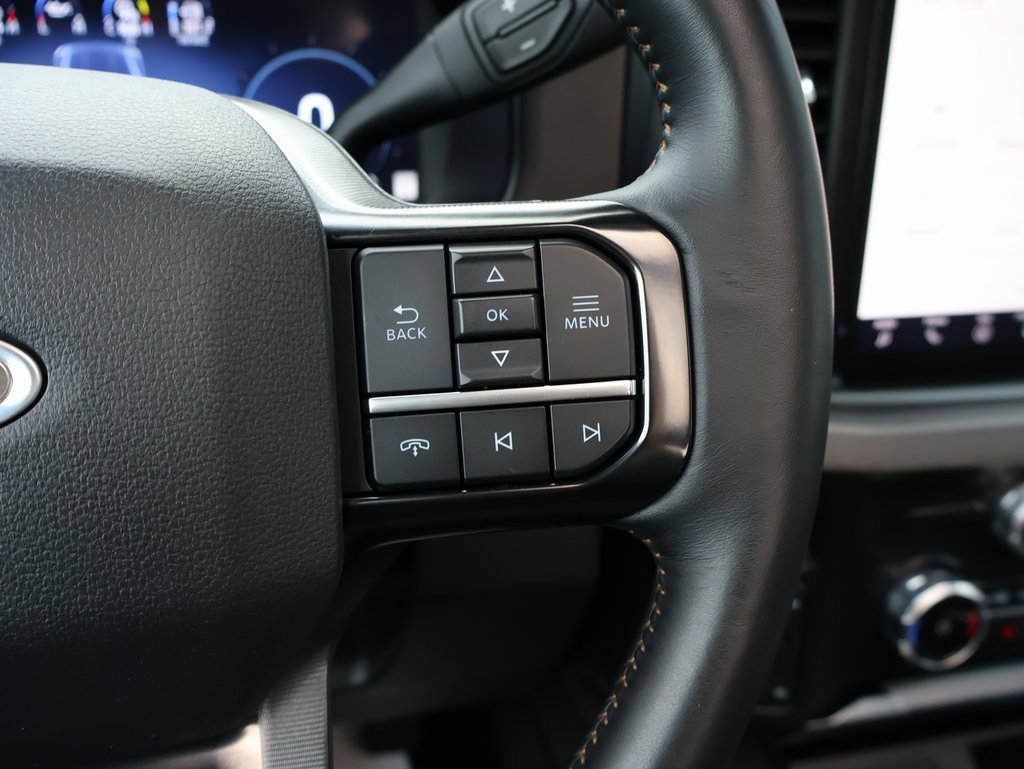 Used 2023 Ford F450 Platinum w/ FX4 Off-Road Package image 19