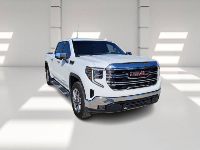 Used 2024 GMC Sierra 1500 SLT w/ SLT Premium Package image 3