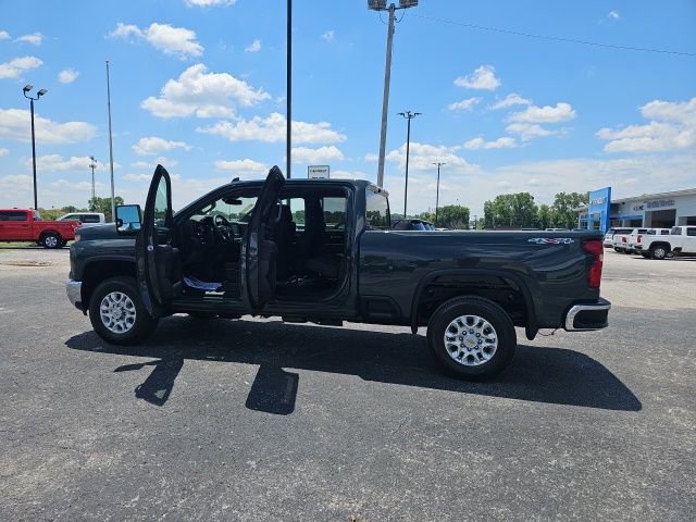 New 2025 Chevrolet Silverado 2500 LT w/ Safety Package image 13