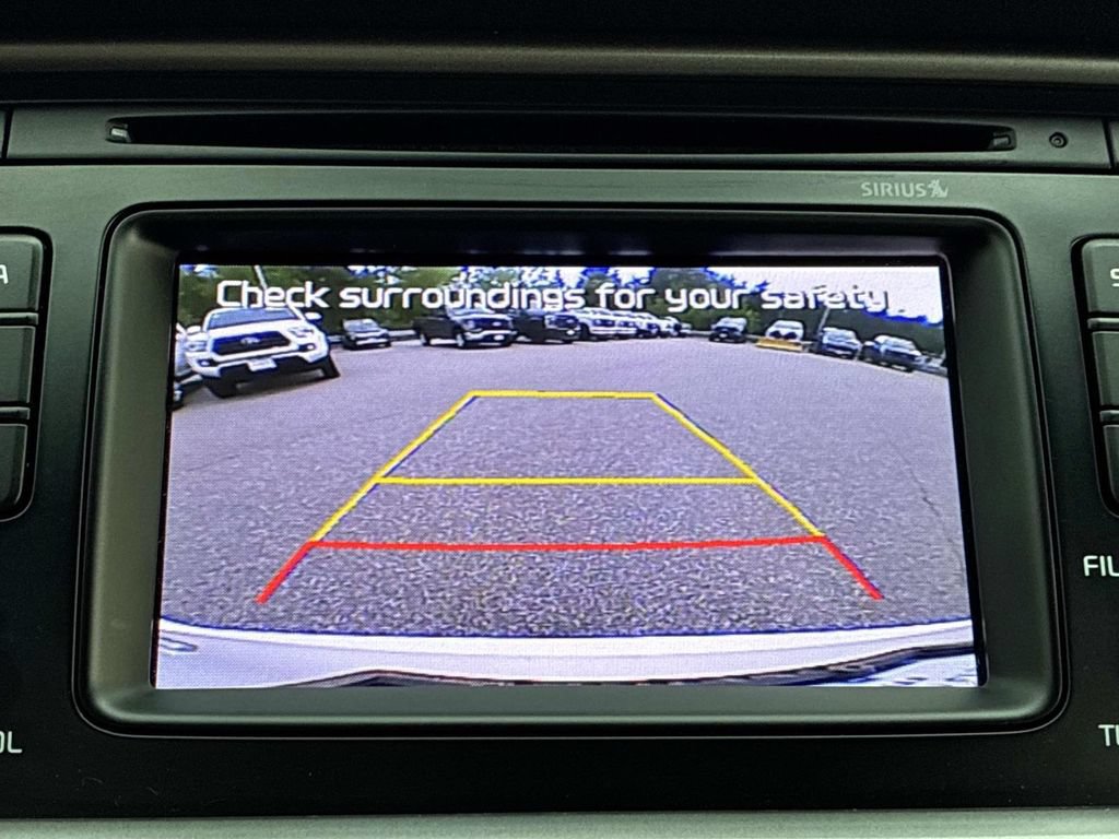 Used 2017 Kia Optima LX FWD image 33