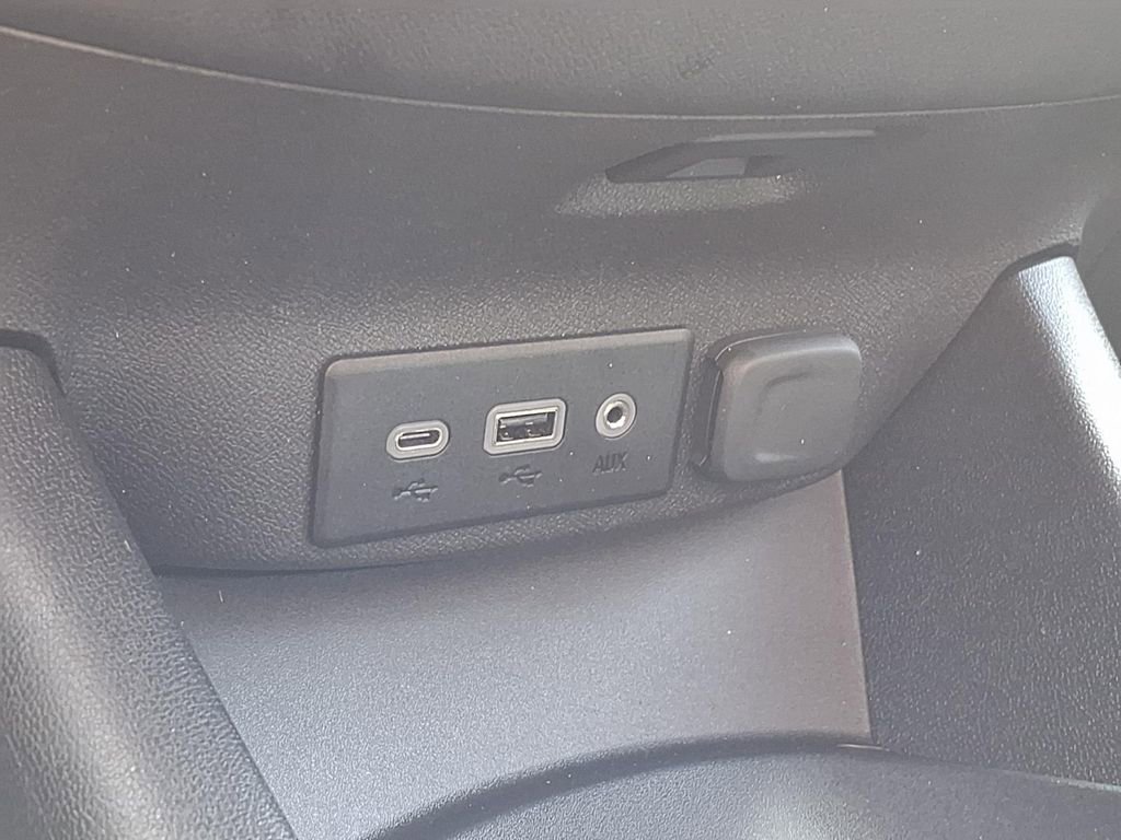 Used 2022 Chevrolet Malibu RS w/ LPO, Floor Liner Package image 25