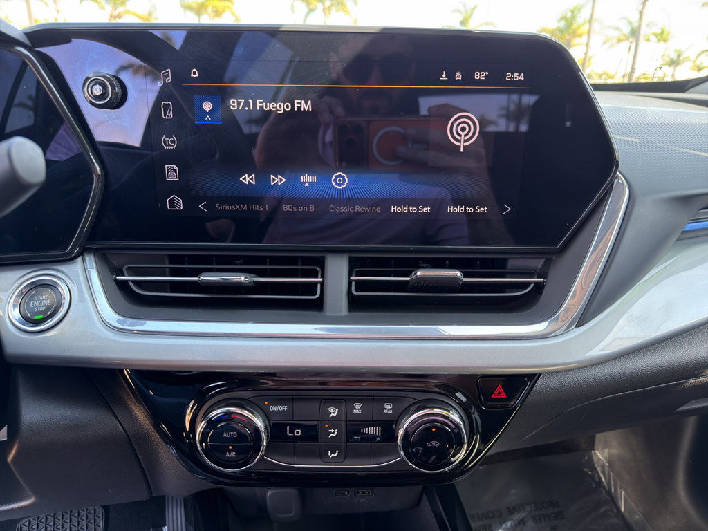 Used 2024 Chevrolet Trax LT image 20