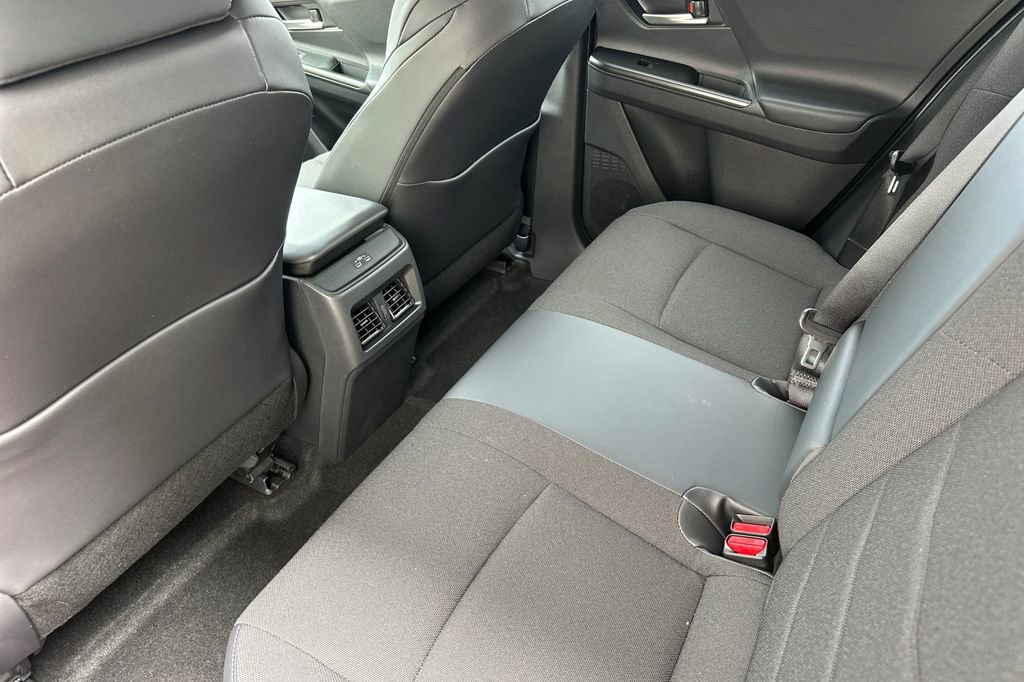 New 2026 Subaru Uncharted Premium image 13