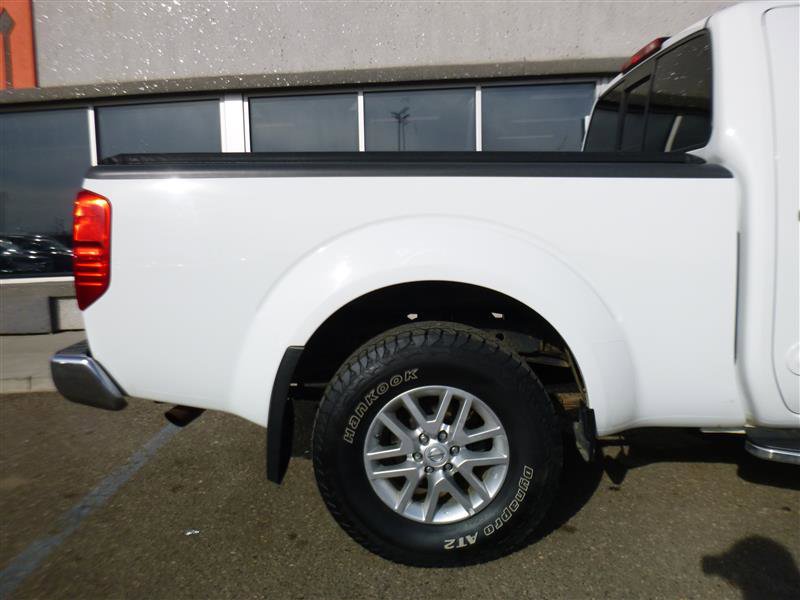 Used 2015 Nissan Frontier SV w/ SV Value Truck Package image 4