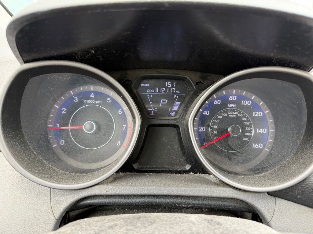 Used 2013 Hyundai Elantra Limited FWD image 8