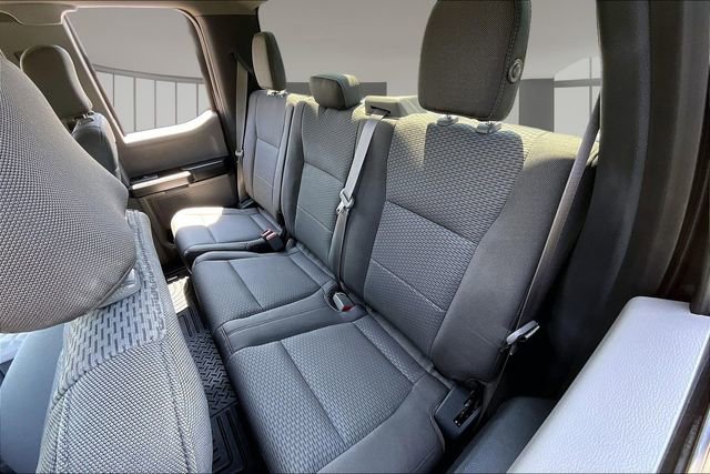 Used 2018 Ford F150 XLT w/ Equipment Group 301A Mid RWD image 19