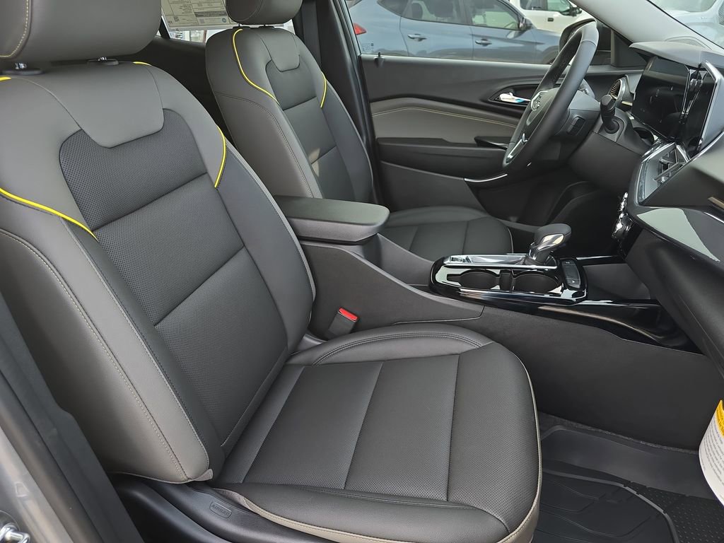 New 2026 Chevrolet Trax ACTIV w/ Driver Confidence Package FWD image 10