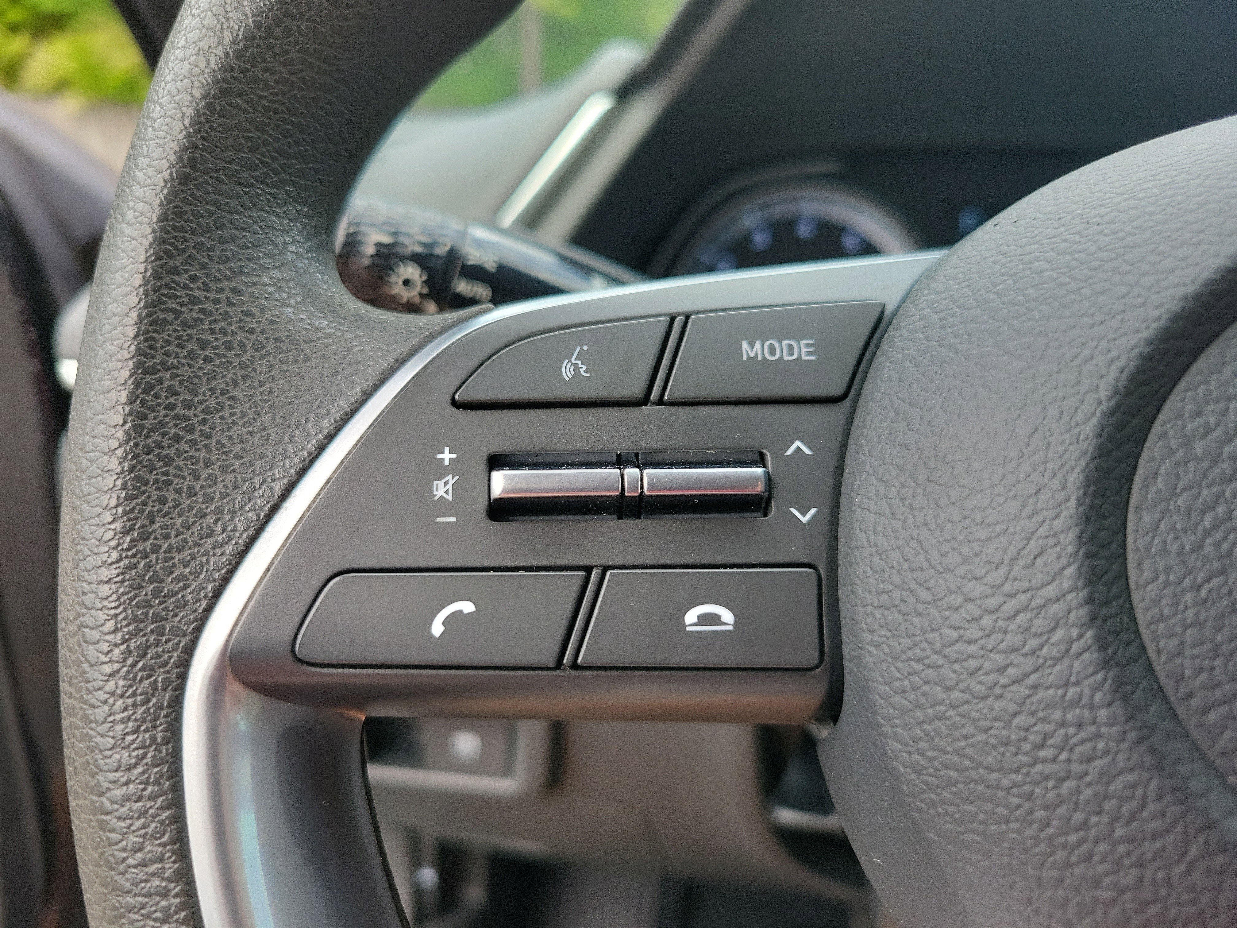 Used 2021 Hyundai Sonata SEL w/ Preferred Accessory Package FWD image 16