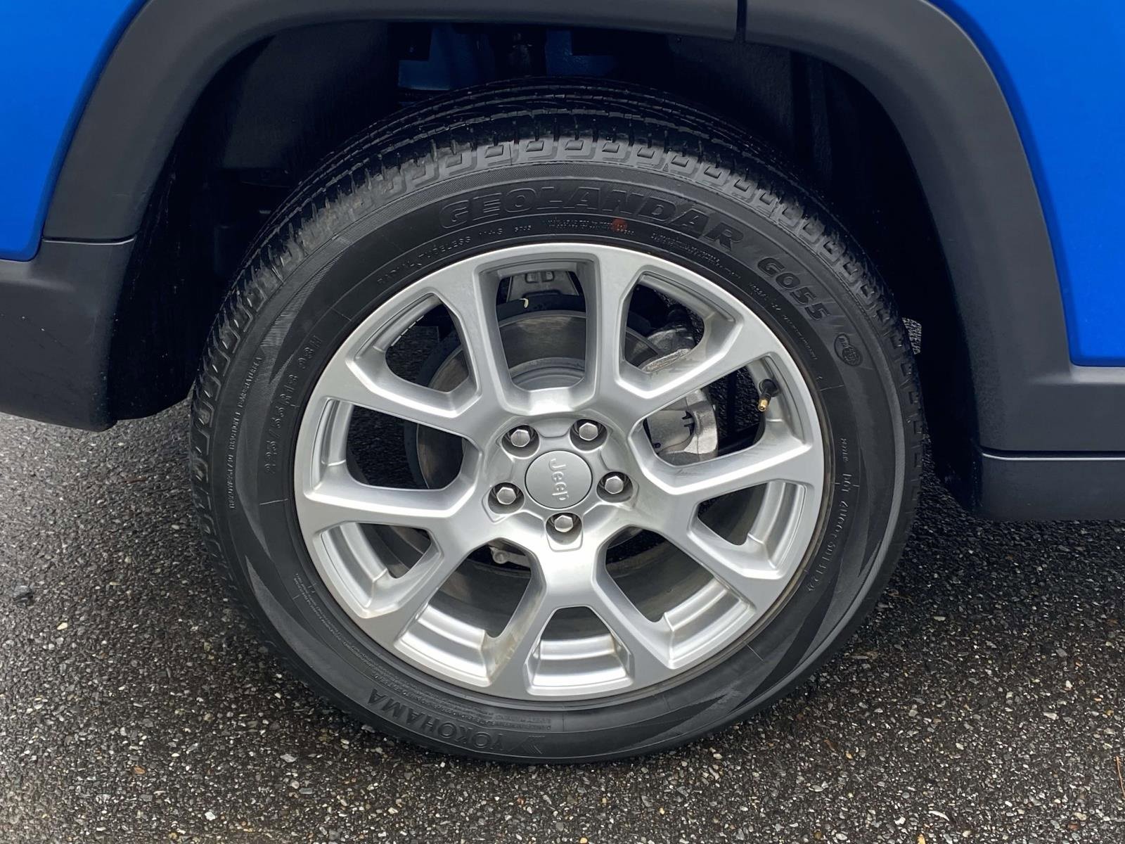 Used 2023 Jeep Compass Latitude w/ Sun and Sound Group image 8