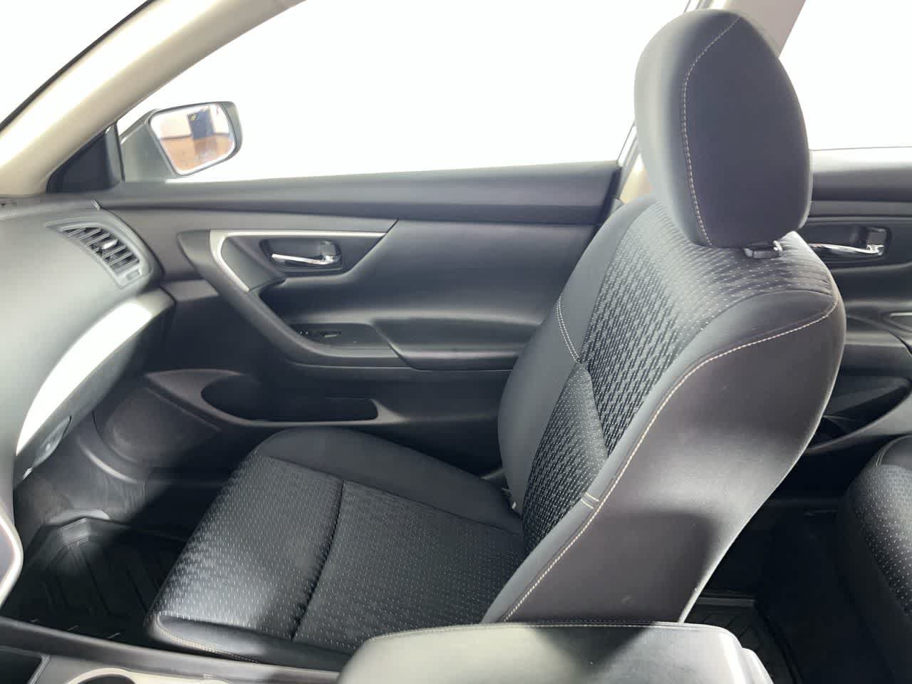 Used 2016 Nissan Altima 2.5 S w/ Power Driver Seat Package FWD image 25