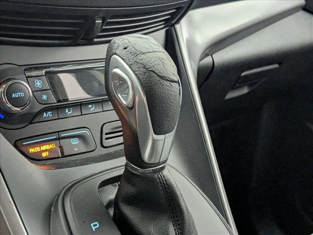 Used 2016 Ford Escape SE w/ Equipment Group 201A FWD image 8