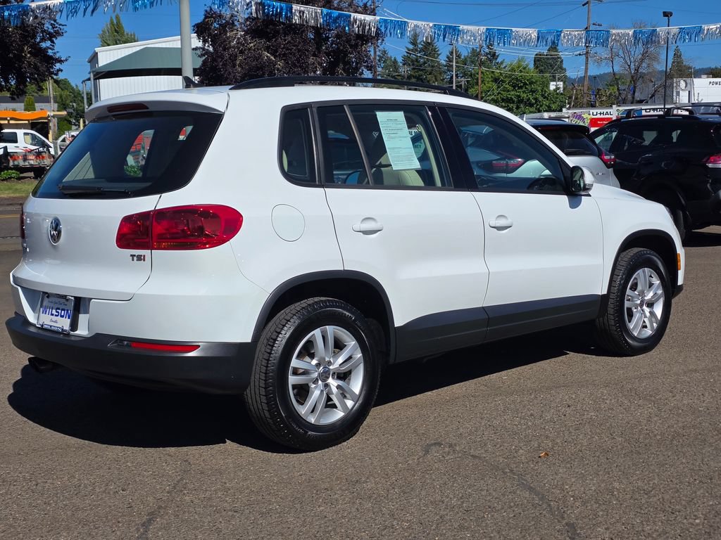 Used 2017 Volkswagen Tiguan S FWD image 27