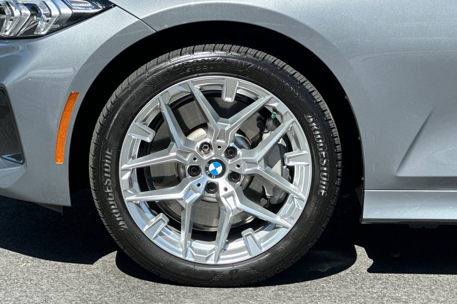 Used 2026 BMW 330i Sedan w/ Premium Package RWD image 38