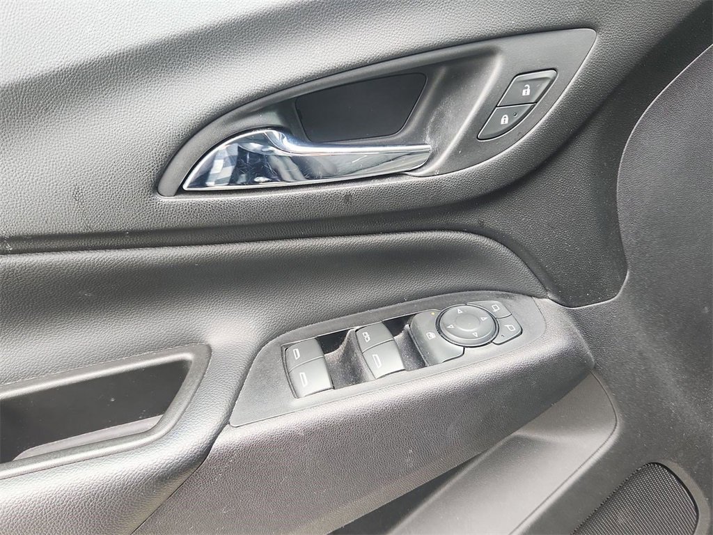 Used 2020 Chevrolet Equinox LT image 22