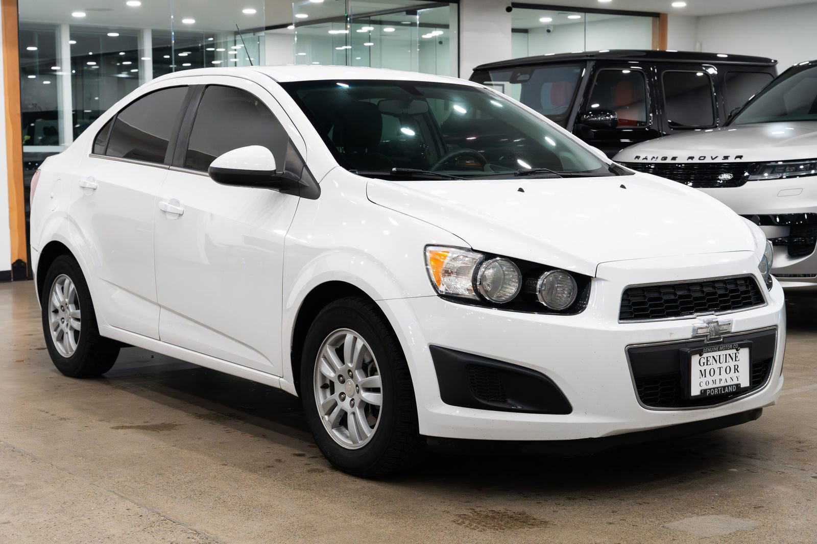 Used 2015 Chevrolet Sonic LT image 3