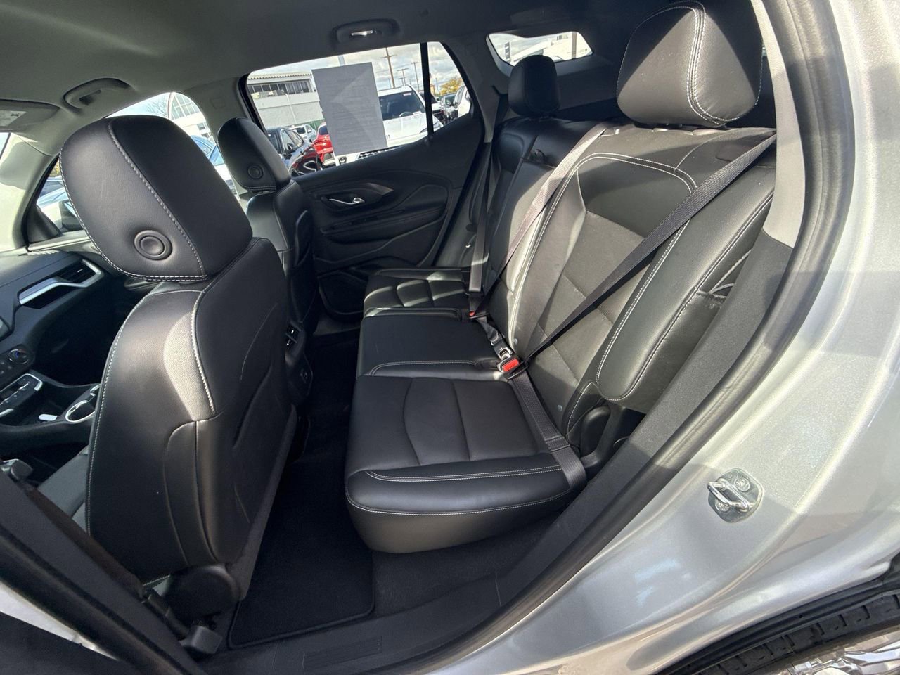 Certified 2022 GMC Terrain SLT image 29