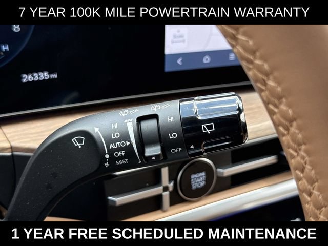 Used 2025 Hyundai Santa Fe Limited AWD/4WD image 24