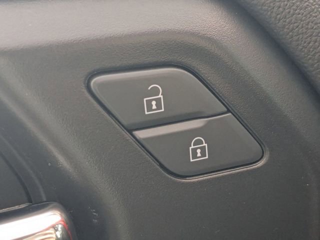 Certified 2022 Chevrolet Silverado 1500 RST image 11