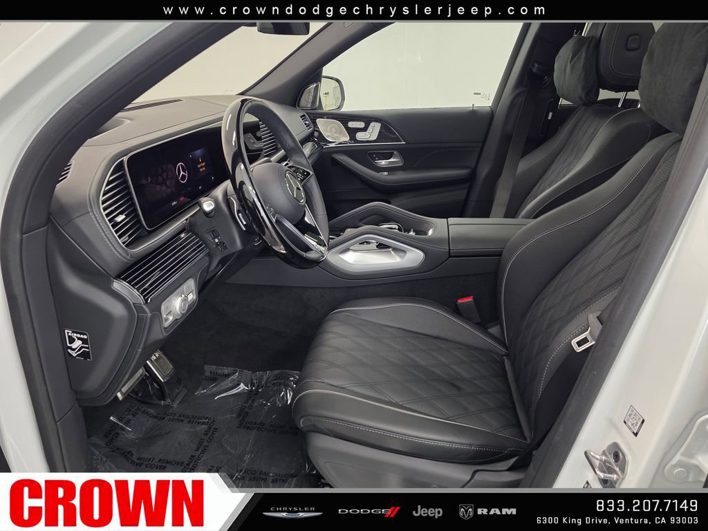 Used 2026 Mercedes-Benz Maybach GLS 600 4MATIC image 33