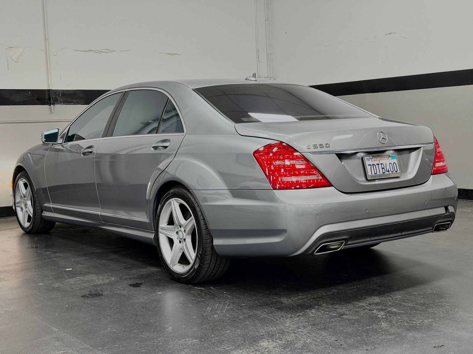 Used 2010 Mercedes-Benz S 550 image 10