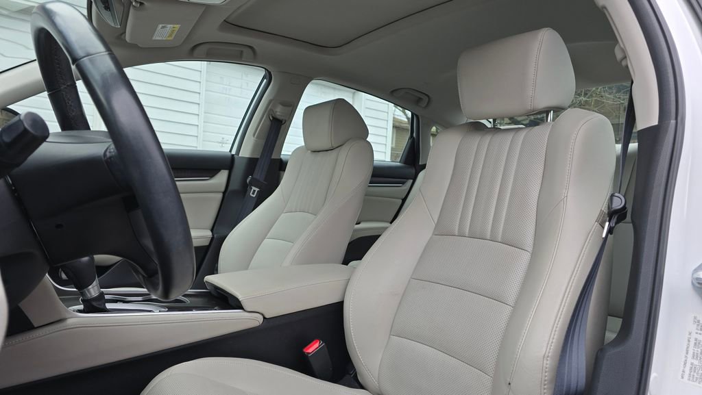 Used 2021 Honda Accord EX-L image 57