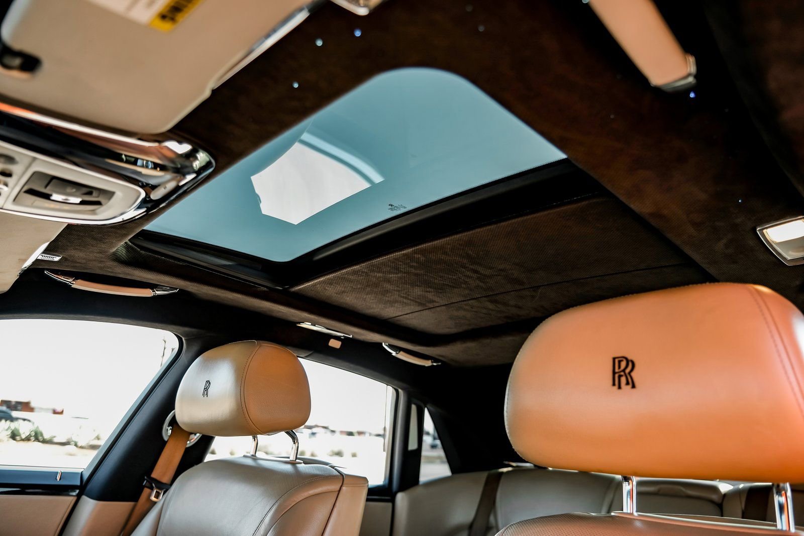Used 2015 Rolls-Royce Ghost RWD image 5