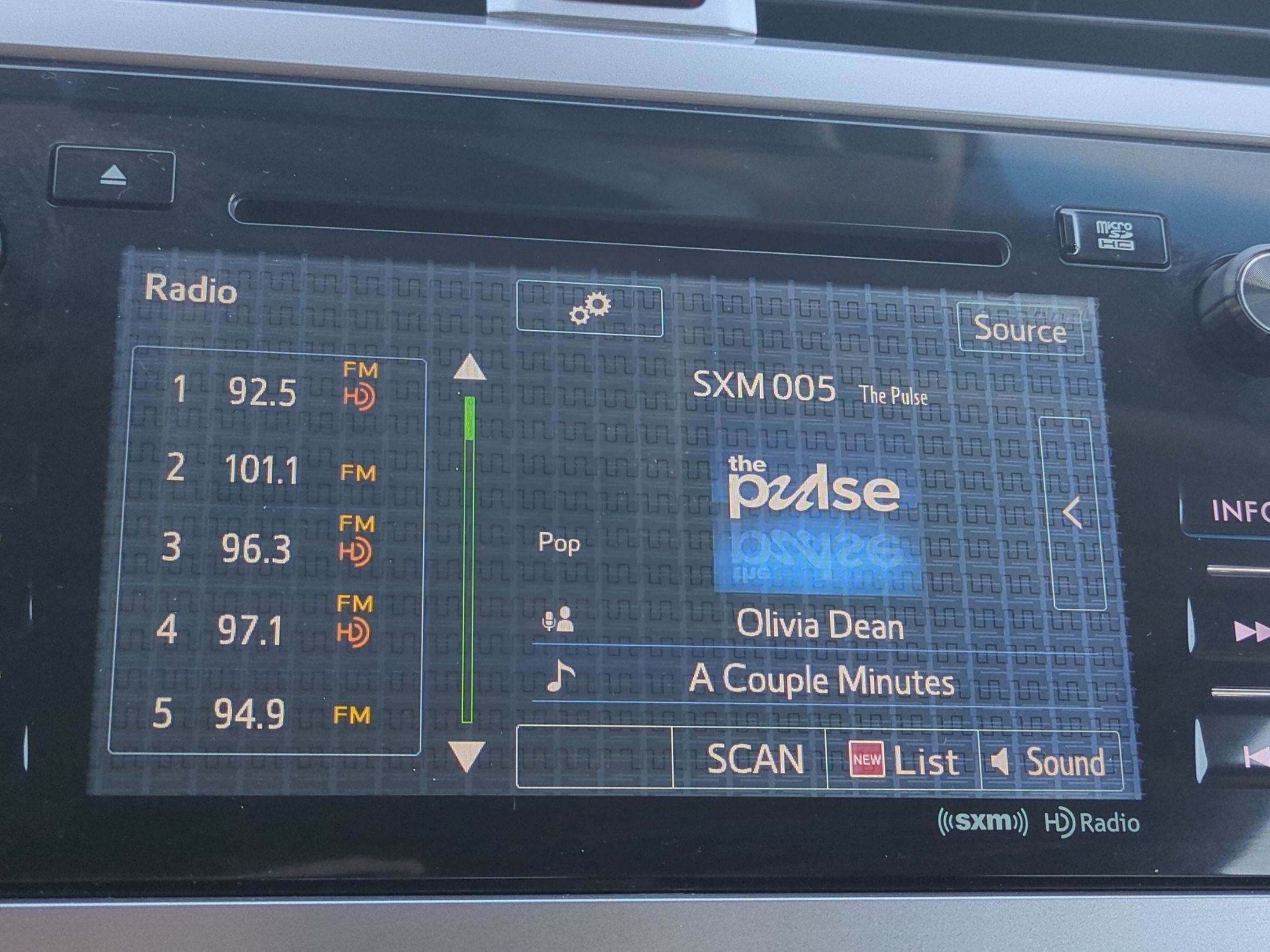 Used 2017 Subaru Outback 2.5i Limited AWD/4WD image 20