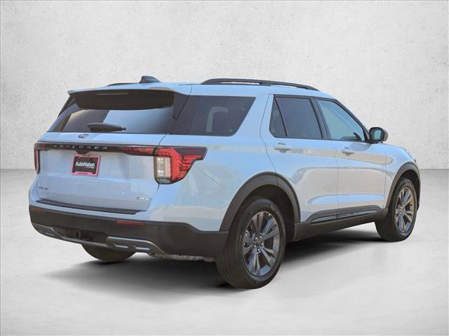 New 2026 Ford Explorer Active AWD/4WD image 2