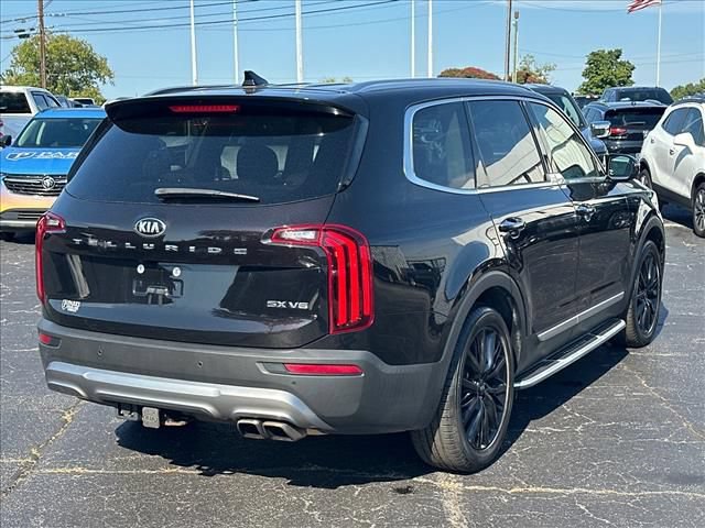 Used 2021 Kia Telluride SX w/ Towing Package FWD image 13