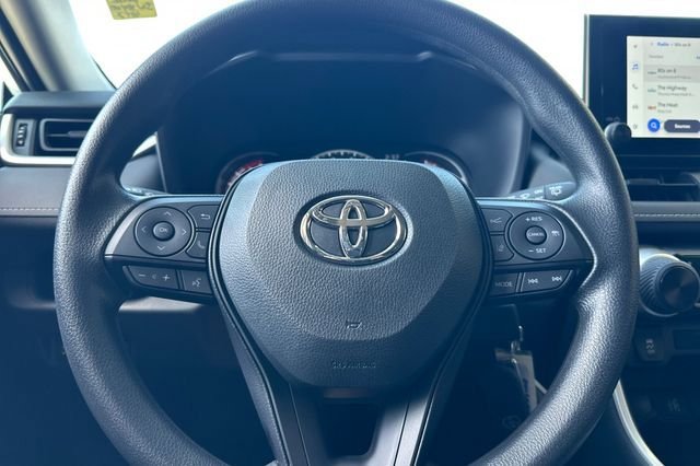 Certified 2025 Toyota RAV4 LE FWD image 25