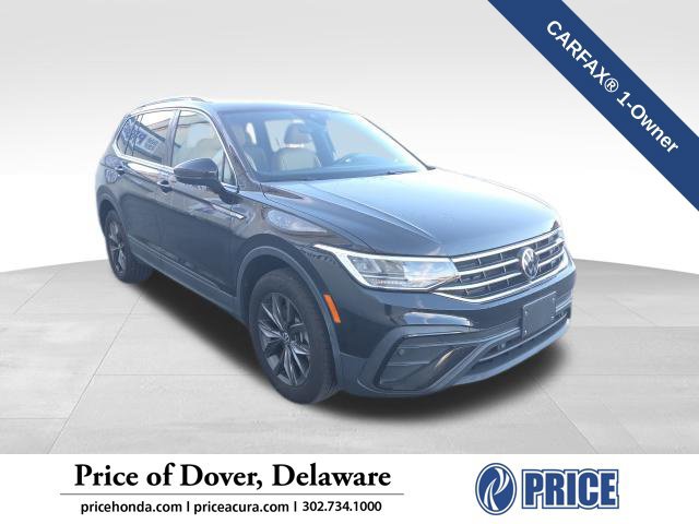 Used 2023 Volkswagen Tiguan SE w/ Panoramic Sunroof Package