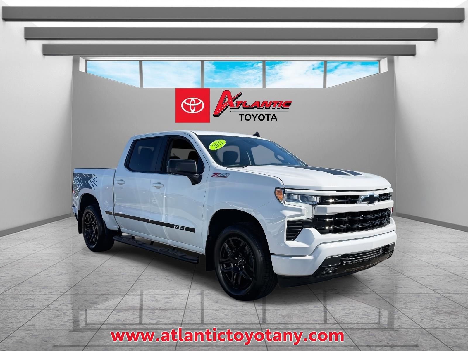 Used 2022 Chevrolet Silverado 1500 RST image 1