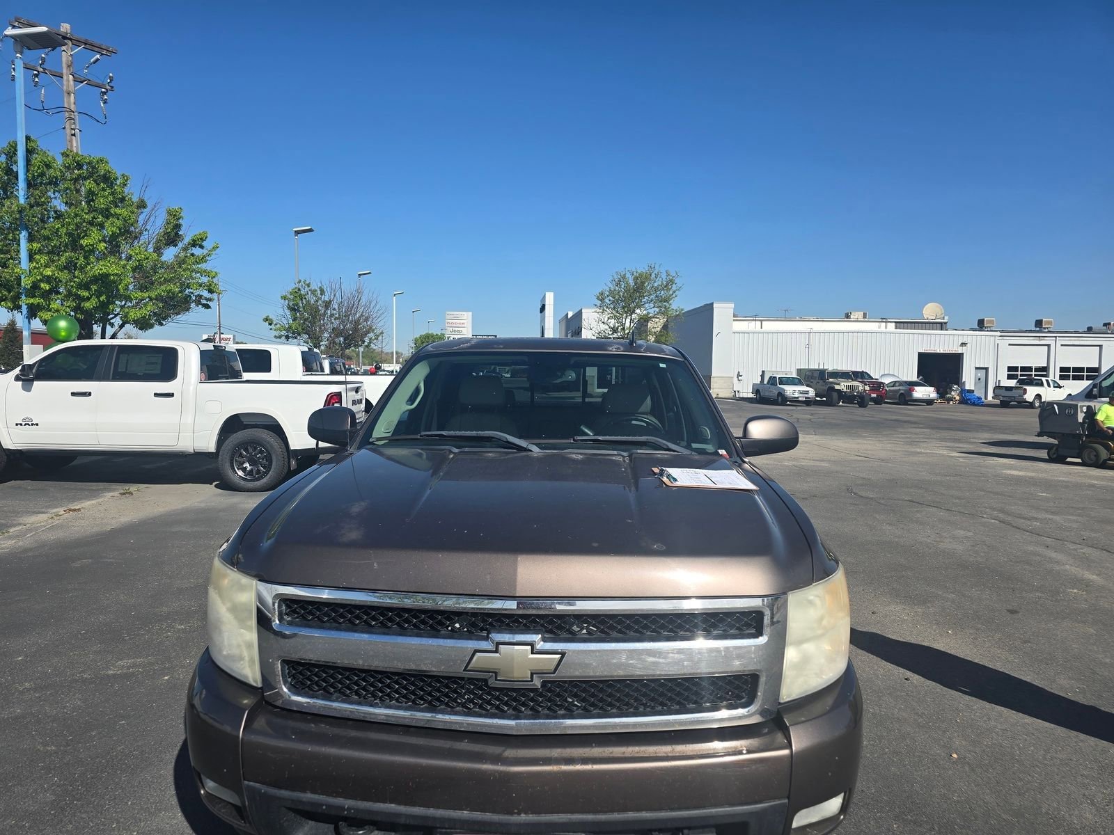 Used 2007 Chevrolet Silverado 1500 LTZ w/ Safety Package AWD/4WD image 2