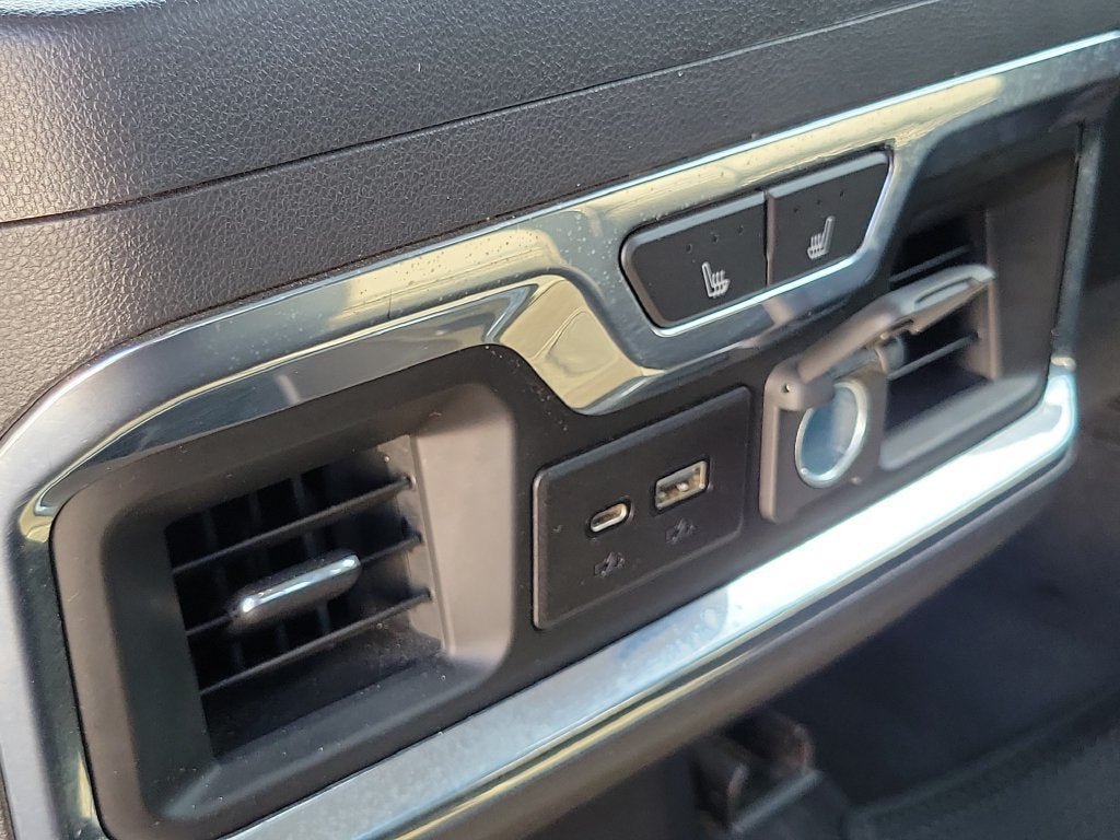 Used 2020 GMC Sierra 1500 Denali w/ Technology Package RWD image 12