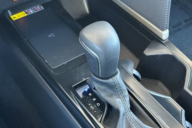Used 2025 Toyota Camry SE w/ Convenience Package FWD image 23