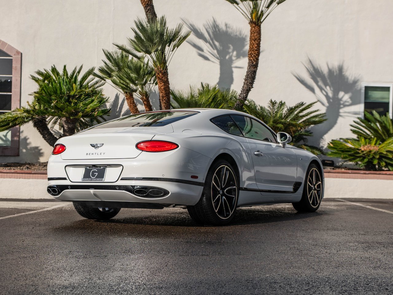 Used 2022 Bentley Continental GT image 15