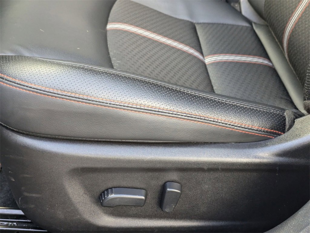 Used 2025 Nissan Altima 2.5 SR image 15