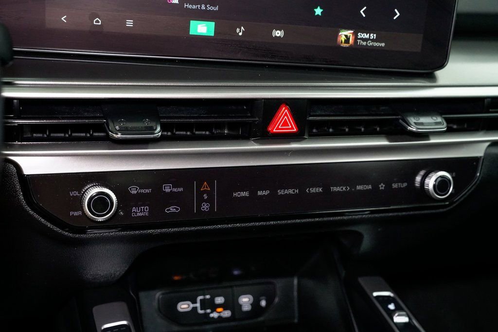 Used 2025 Kia Sorento S image 19