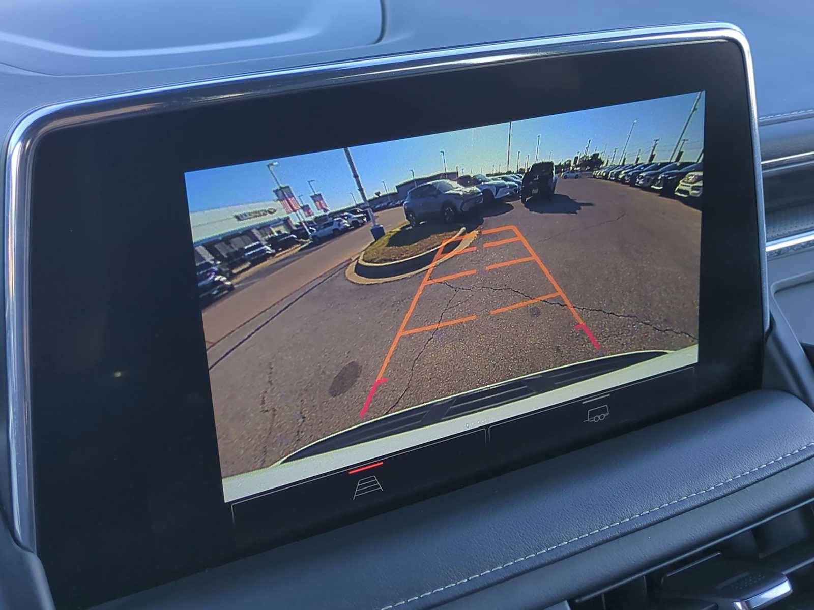 Used 2024 GMC Yukon SLT image 14