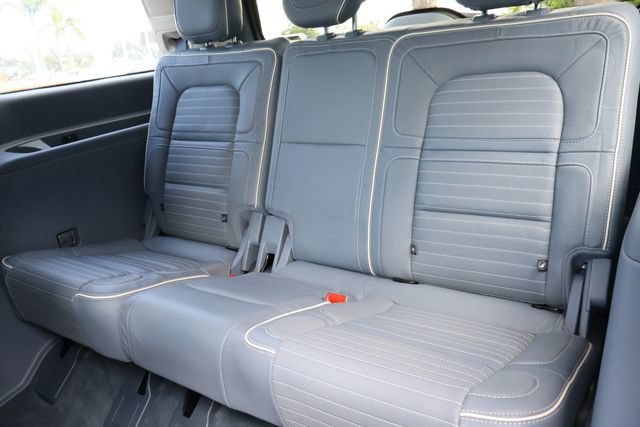 Used 2021 Lincoln Navigator Black Label AWD/4WD image 15