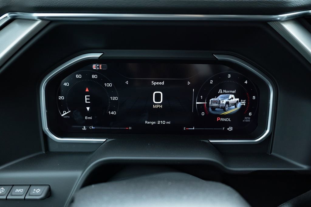 New 2026 GMC Sierra 2500 Denali w/ Technology Package AWD/4WD image 9