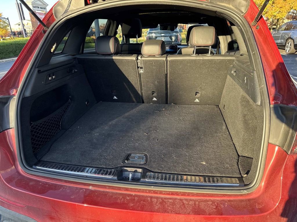 Certified 2022 Mercedes-Benz GLC 43 AMG 4MATIC image 6