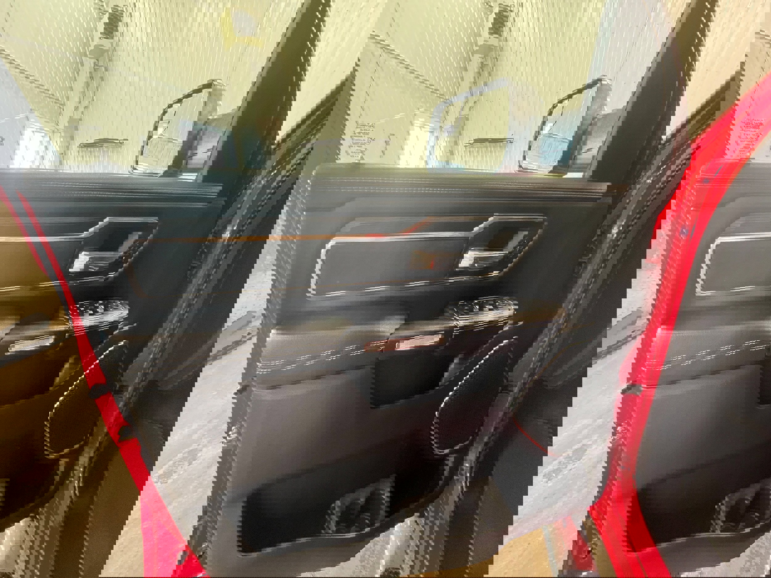 Used 2023 RAM 1500 Laramie image 13