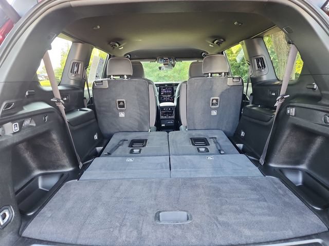 Used 2025 Jeep Grand Cherokee L Laredo w/ Luxury Tech Group I AWD/4WD image 33