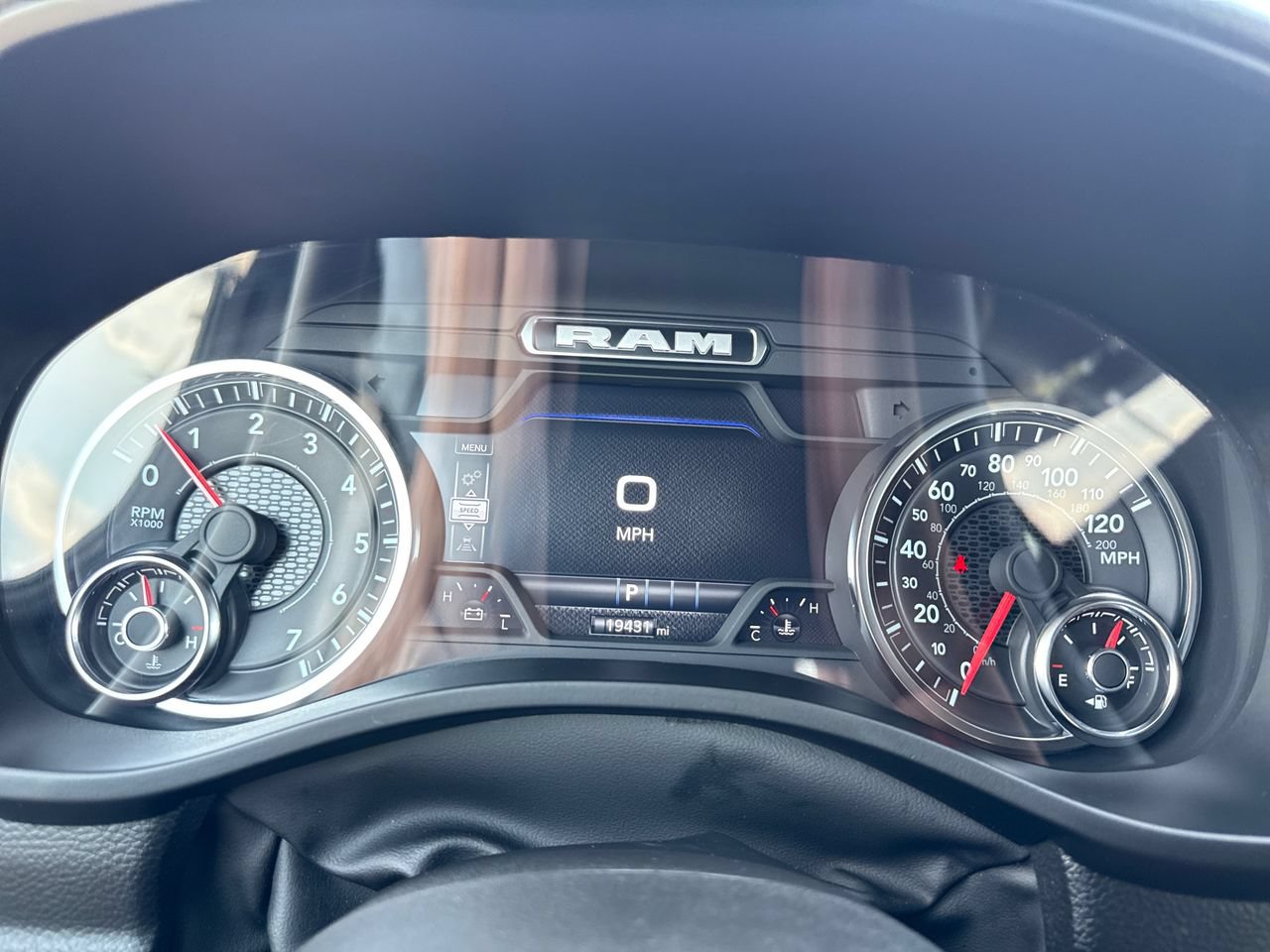 Used 2025 RAM 1500 Big Horn AWD/4WD image 18