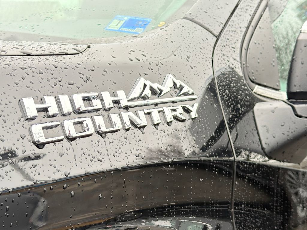 Used 2023 Chevrolet Silverado 1500 High Country image 16
