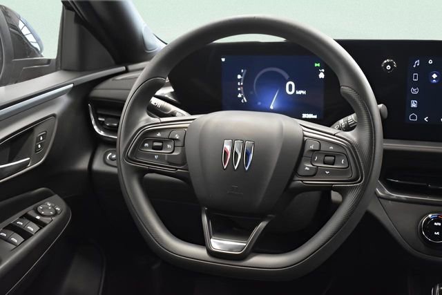 Used 2025 Buick Envista Preferred image 26