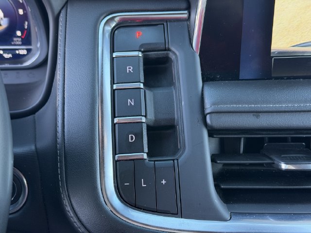Used 2023 Chevrolet Tahoe LT RWD image 18