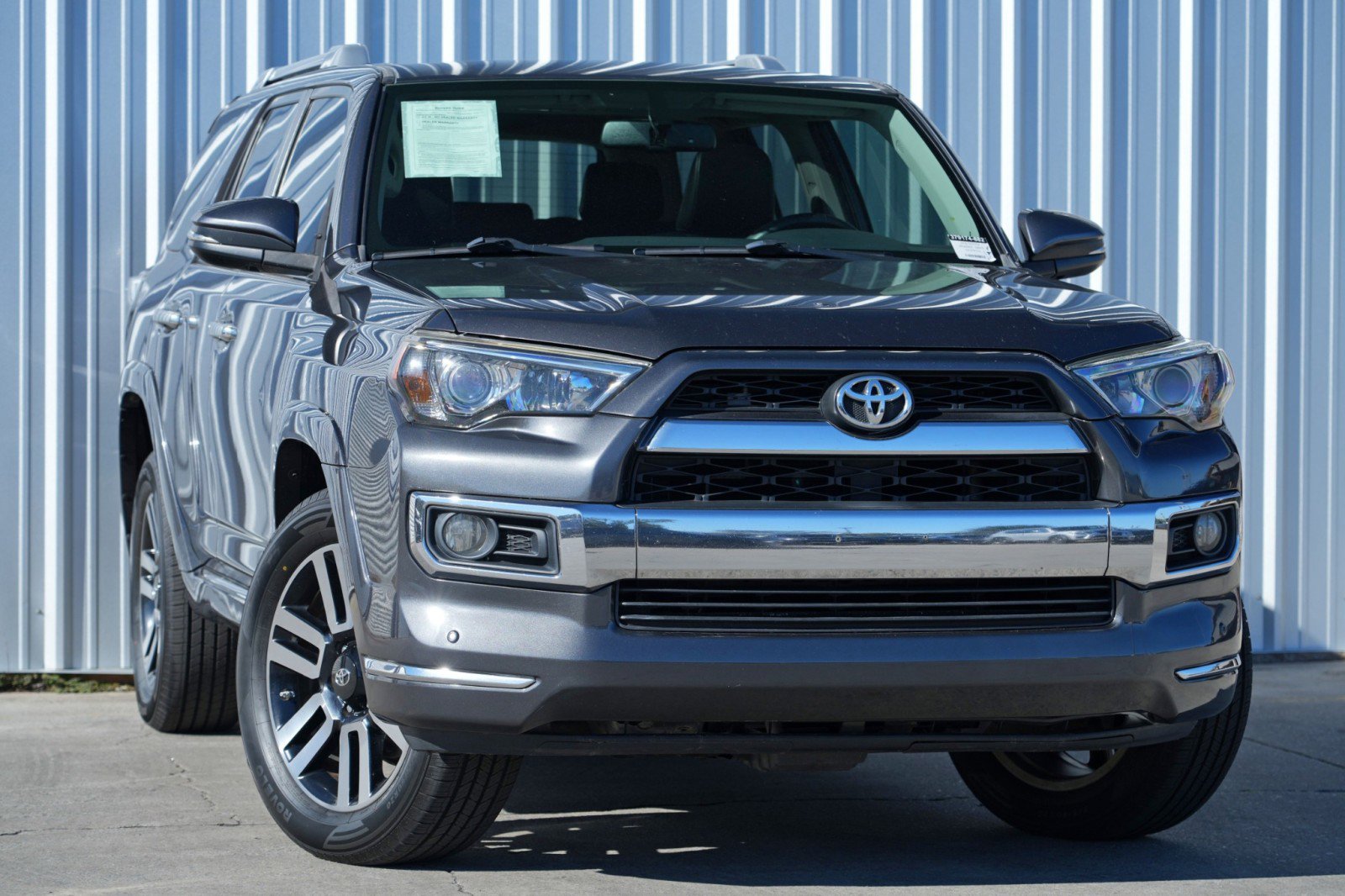 Used 2016 Toyota 4Runner Limited AWD/4WD image 2